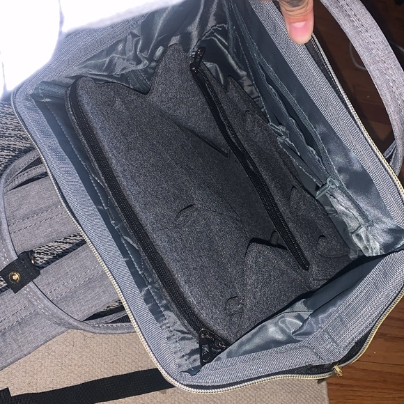 Himawari grey sturdy backpack with removable pocket insert - Picture 6 of 7